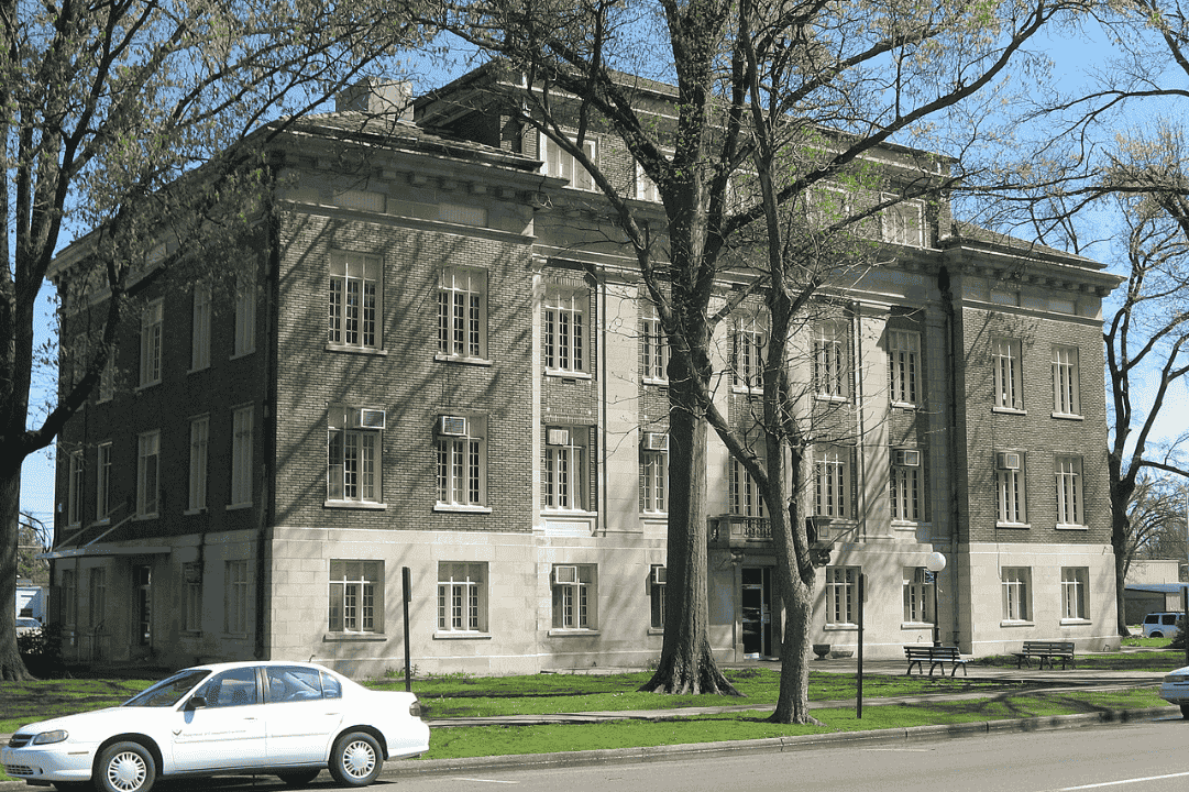 Mississippi County Courthouse