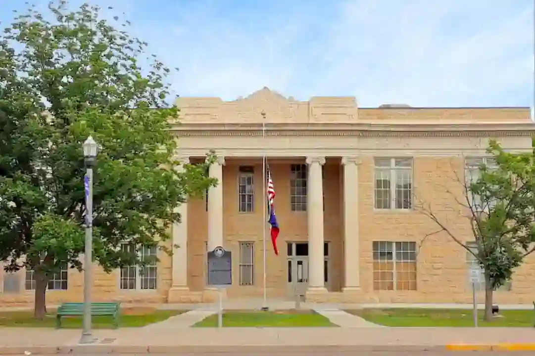 Dimmit County Courthouse