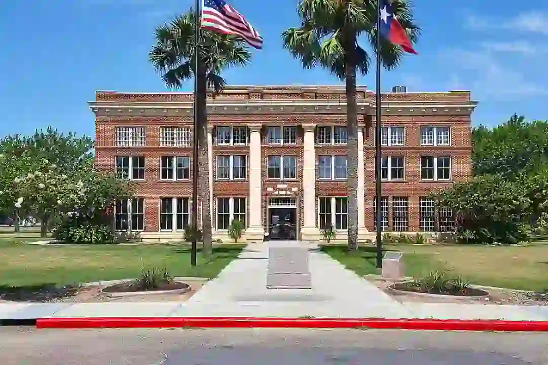 Kenedy County Courthouse