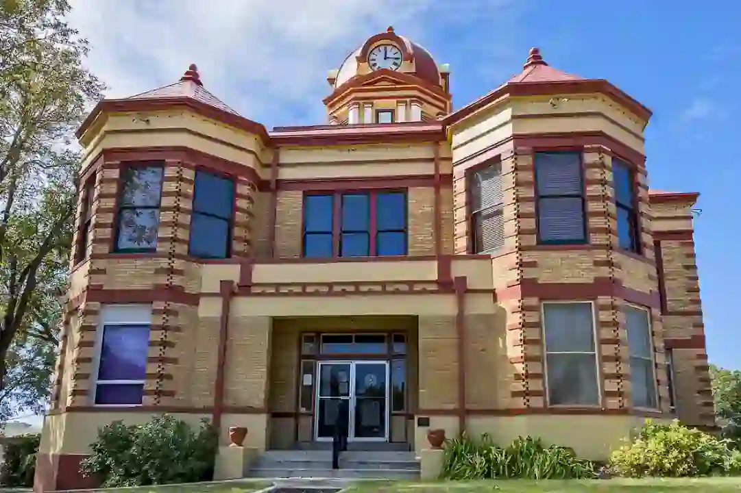 Kinney County Courthouse