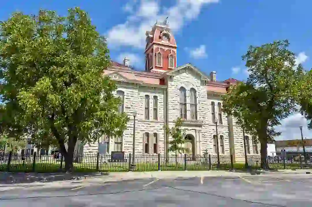 Lampasas County Courthouse