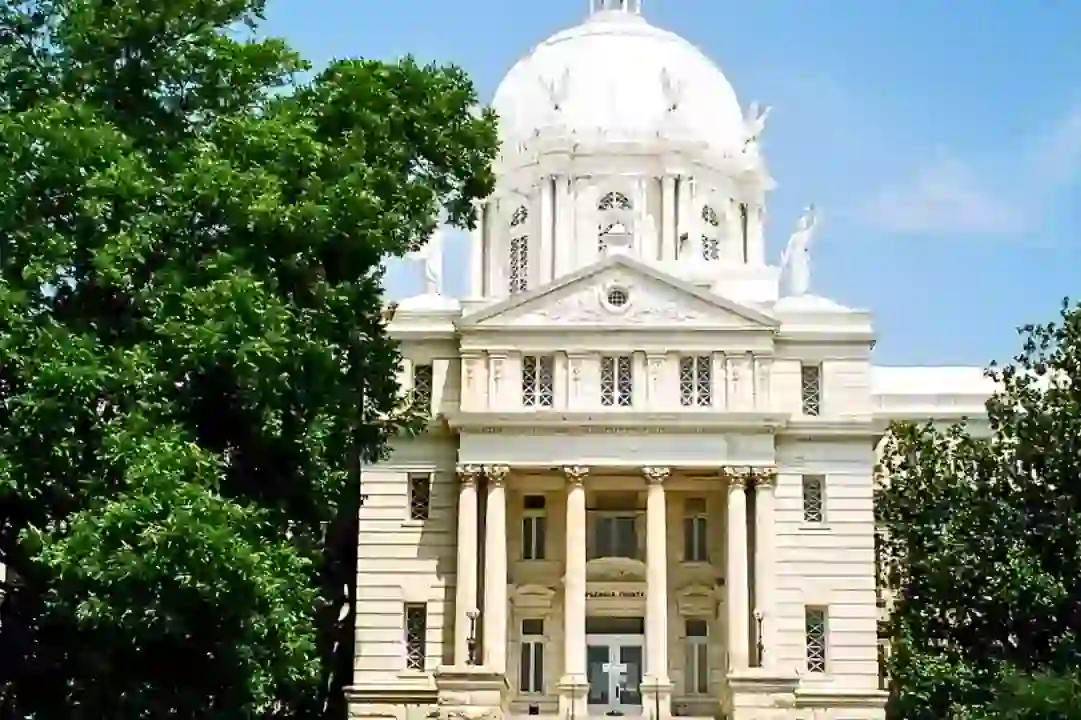 McLennan County Courthouse