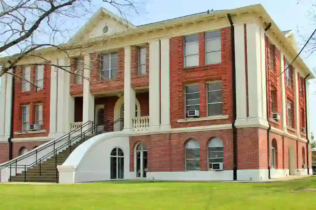 Sabine County CourtHouse Texas