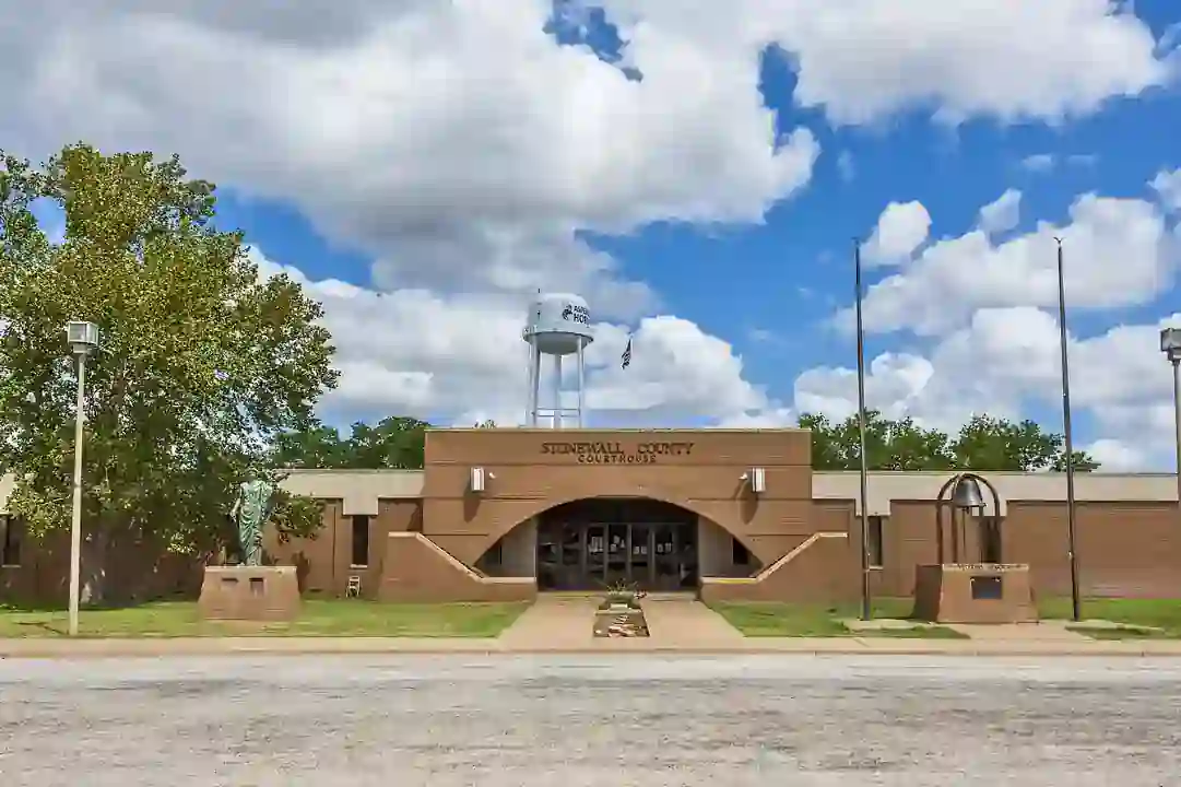Stonewall County CourtHouse