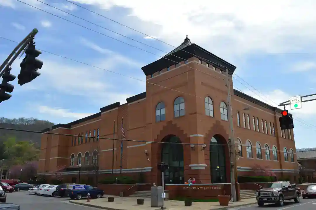 Floyd County Kentucky courthouse