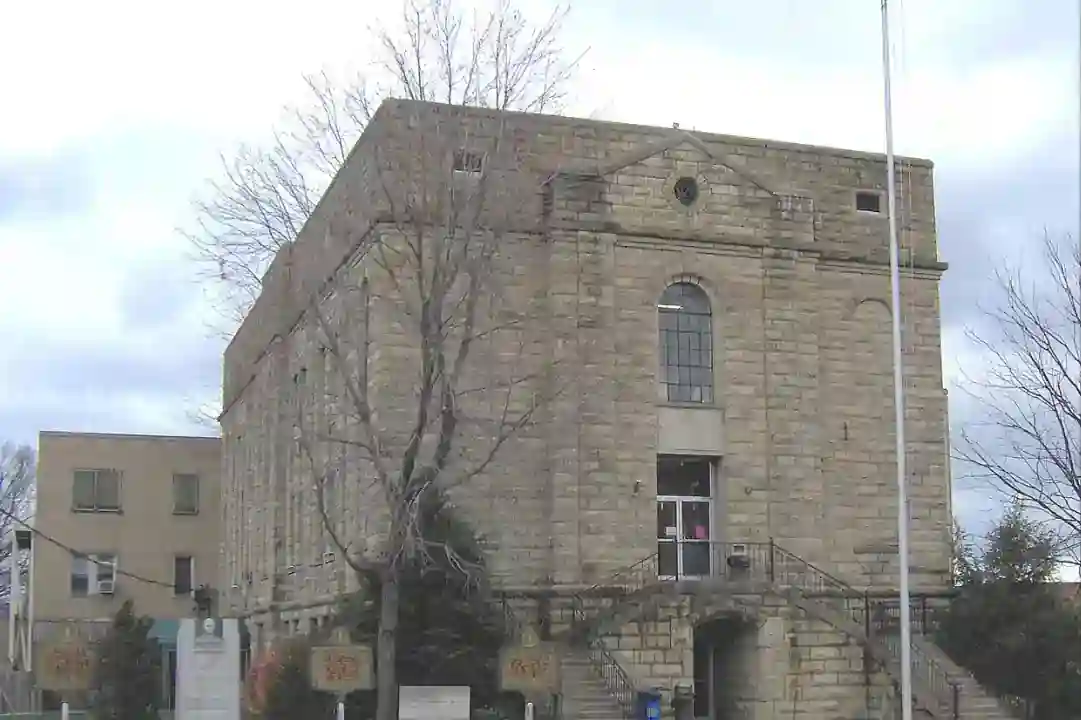 Greenup County Kentucky courthouse