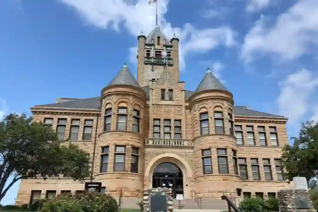 Johnson County Iowa courthouse Tax Lien