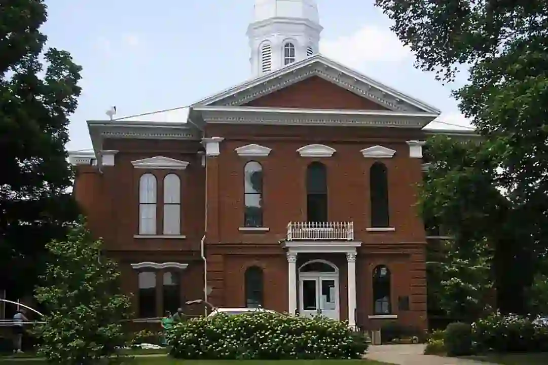 Oldham County Kentucky courthouse